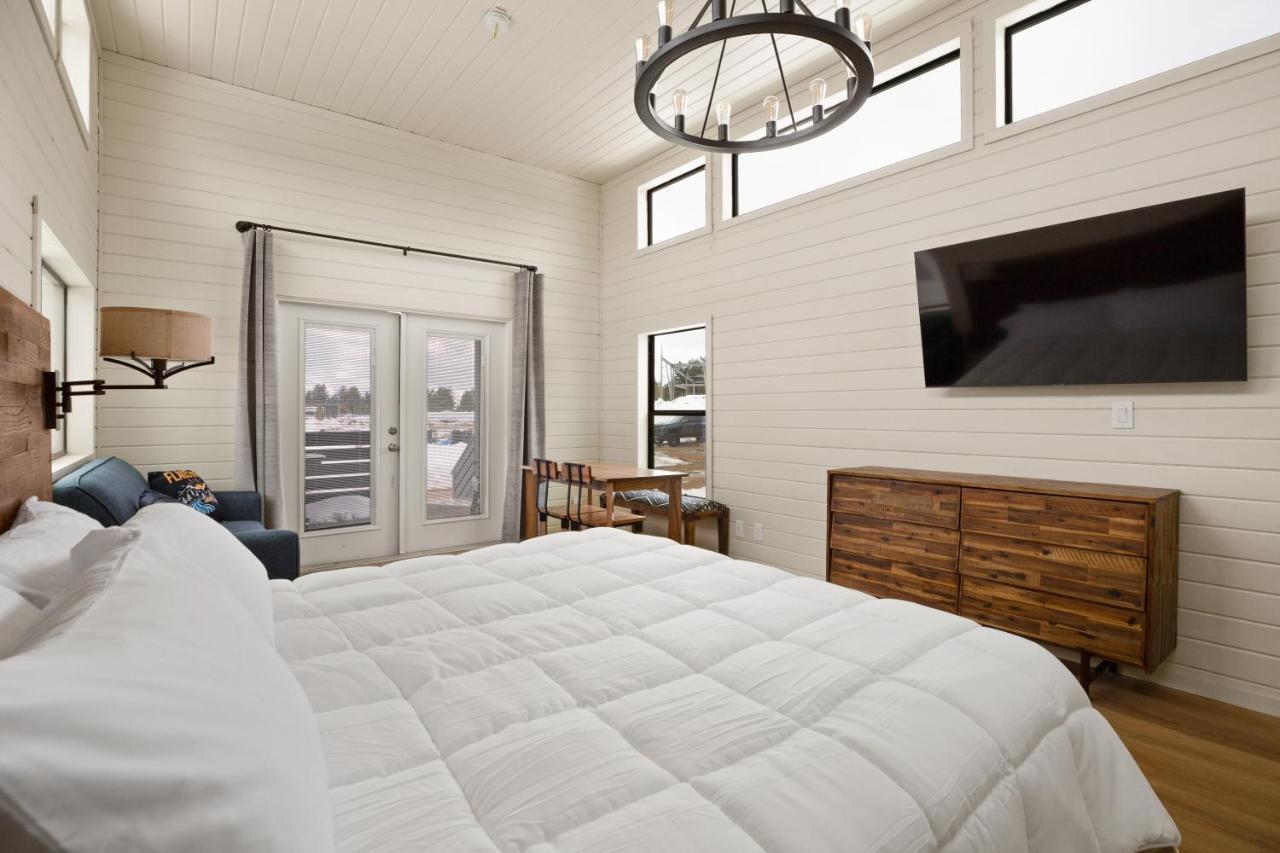 Village Camp Flagstaff Bellemont Экстерьер фото